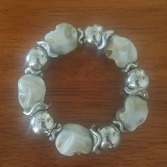 Fashion bracelet - Picture 2 of 2
